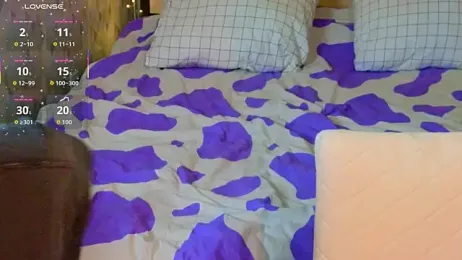 two_gerls_here — Stripchat stream photo (Apr 2026)