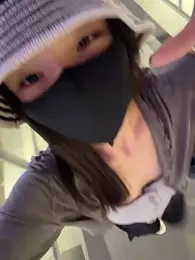 nide-laoshi — 在 stripchat 直播的网络摄像头模特
