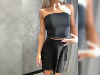 Viki-05 — 在 bongacams 直播的网络摄像头模特