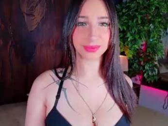 melodyadamss — 在 chaturbate 直播的网络摄像头模特