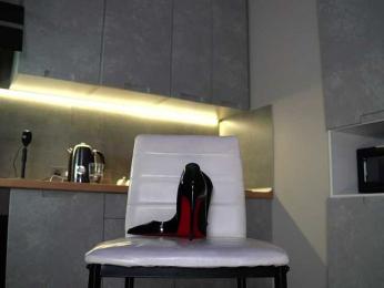 AnnaPurnaa — 在 bongacams 直播的网络摄像头模特