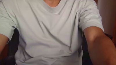 javier2174 — 在 cam4 直播的网络摄像头模特