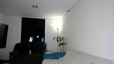 bronzetease — Stripchat stream photo (Feb 2026)