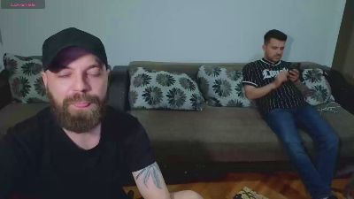 johnnylove22 — Cam4 stream photo (May 2026)