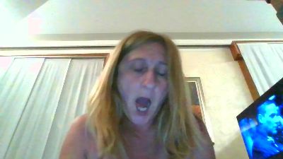 giglioblonde — 在 cam4 直播的网络摄像头模特