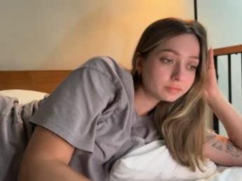 pileacadieri__ — 在 chaturbate 直播的网络摄像头模特