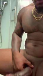 Mambanegra33 — Cam4 stream photo (May 2026)