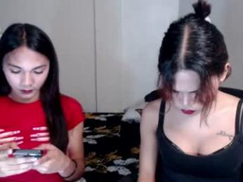 hotasian__chris — 在 chaturbate 直播的网络摄像头模特