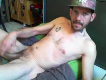 hunterxx420 — Chaturbate stream photo (Apr 2026)