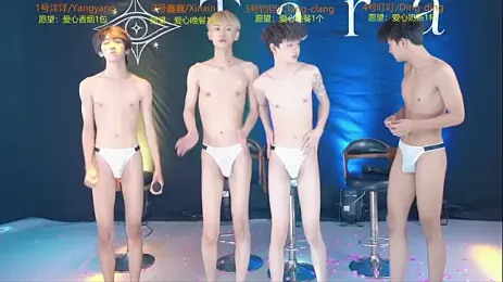 tara-8888 — 在 stripchat 直播的网络摄像头模特