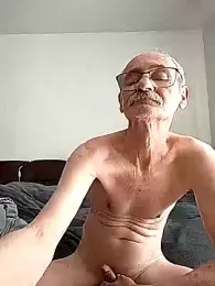oleg049 — Stripchat stream photo (Jun 2026)