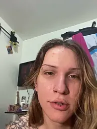 ayadollxxx — Stripchat stream photo (Jul 2025)