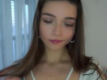 keenakosbab — Chaturbate stream photo (Feb 2026)