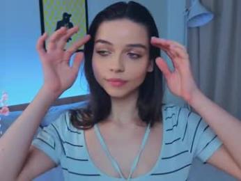 keenakosbab — Chaturbate stream photo (Apr 2026)