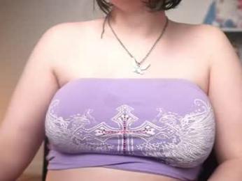 krystalsyxx — 在 chaturbate 直播的网络摄像头模特