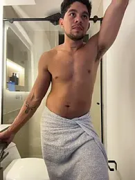 austin_spears_ — 在 stripchat 直播的网络摄像头模特