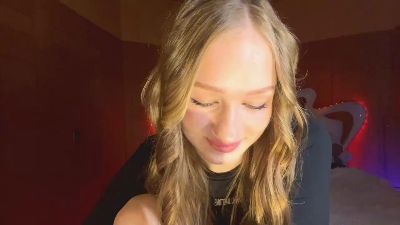 AshleaGiardini — Cam4 stream photo (Apr 2026)