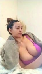 Asiancat83 — 在 cam4 直播的网络摄像头模特