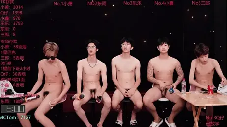 Chenyong123 — 在 stripchat 直播的网络摄像头模特
