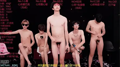 Chenyong123 — 在 stripchat 直播的网络摄像头模特