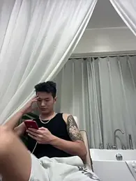 nanda108520 — 在 stripchat 直播的网络摄像头模特