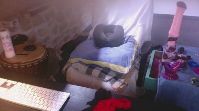 Bisex573 — Cam4 stream photo (Sep 2026)