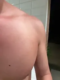 EricGAYSEX — 在 stripchat 直播的网络摄像头模特