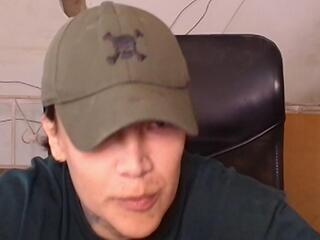 Joe Jonass — 在 flirt4free 直播的网络摄像头模特