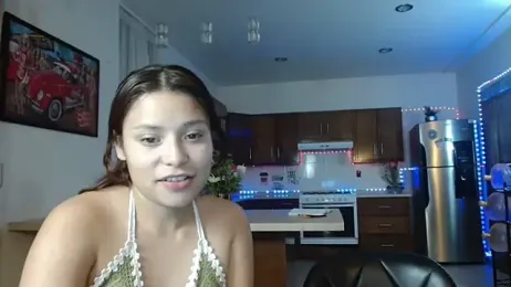 3littles — 在 stripchat 直播的网络摄像头模特