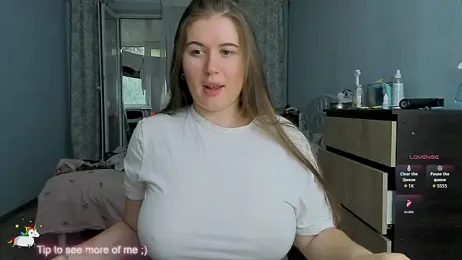 S_____________ — 在 stripchat 直播的网络摄像头模特