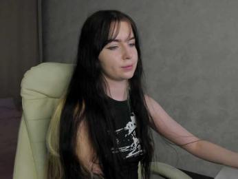 Coldbby — 在 bongacams 直播的网络摄像头模特