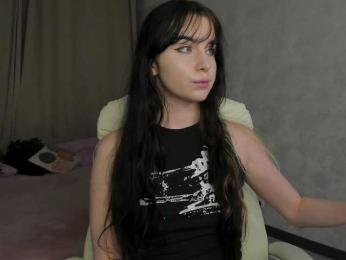 Coldbby — 在 bongacams 直播的网络摄像头模特