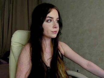 Coldbby — 在 bongacams 直播的网络摄像头模特