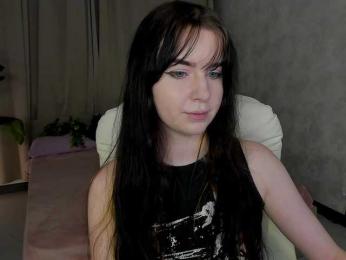 Coldbby — 在 bongacams 直播的网络摄像头模特