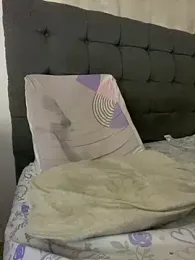 Ilovepancackes — 在 stripchat 直播的网络摄像头模特