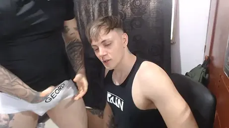 kike_energy — 在 stripchat 直播的网络摄像头模特