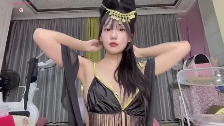 Yaya--728 — Stripchat stream photo (Mar 2026)