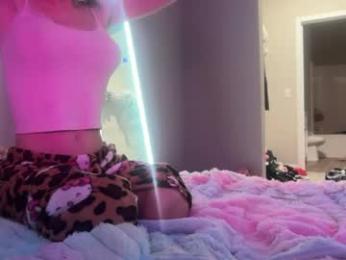 luvearis — chaturbate