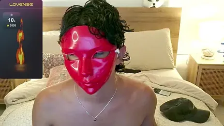 olly_jerez — 在 stripchat 直播的网络摄像头模特