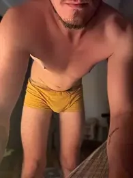 KENTPICS — 在 stripchat 直播的网络摄像头模特