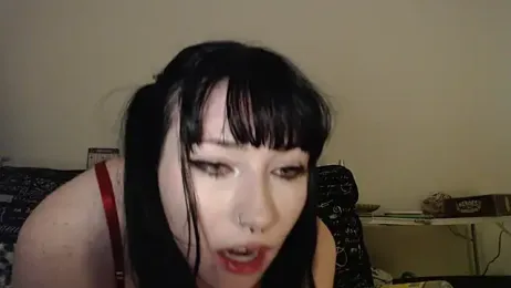 Vaebabie — 在 stripchat 直播的网络摄像头模特