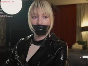 bronnica — Chaturbate stream photo (May 2026)