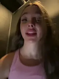 barbiehumpxxx — 在 stripchat 直播的网络摄像头模特