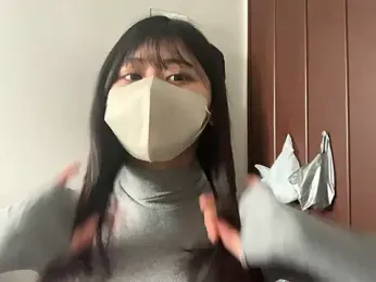 0p-saki-p0 — 在 stripchat 直播的网络摄像头模特