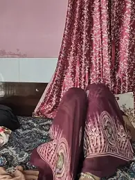 Mumbaicupule23 — 在 stripchat 直播的网络摄像头模特