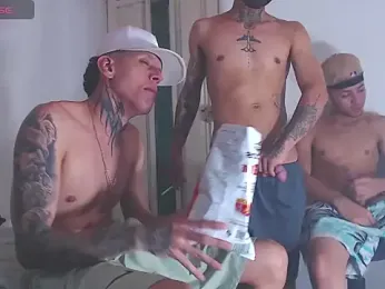 gabriel_reyes21 — 在 stripchat 直播的网络摄像头模特
