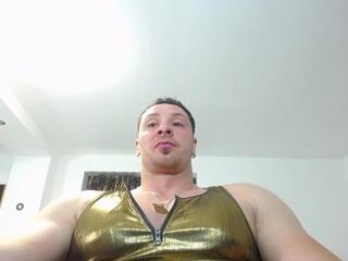 Aj S — 在 flirt4free 直播的网络摄像头模特