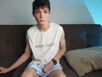 mattyaiden — 在 chaturbate 直播的网络摄像头模特