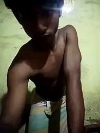 YourTeenBoy21 — Stripchat stream photo (Apr 2026)