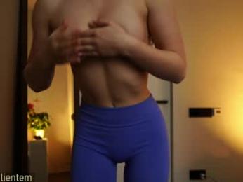 ms_seductive — 在 chaturbate 直播的网络摄像头模特